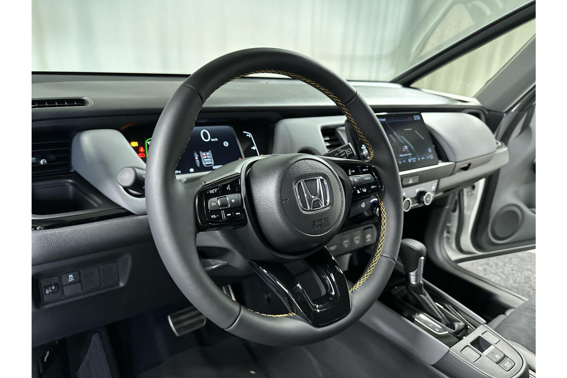 48679031-15.jpg
