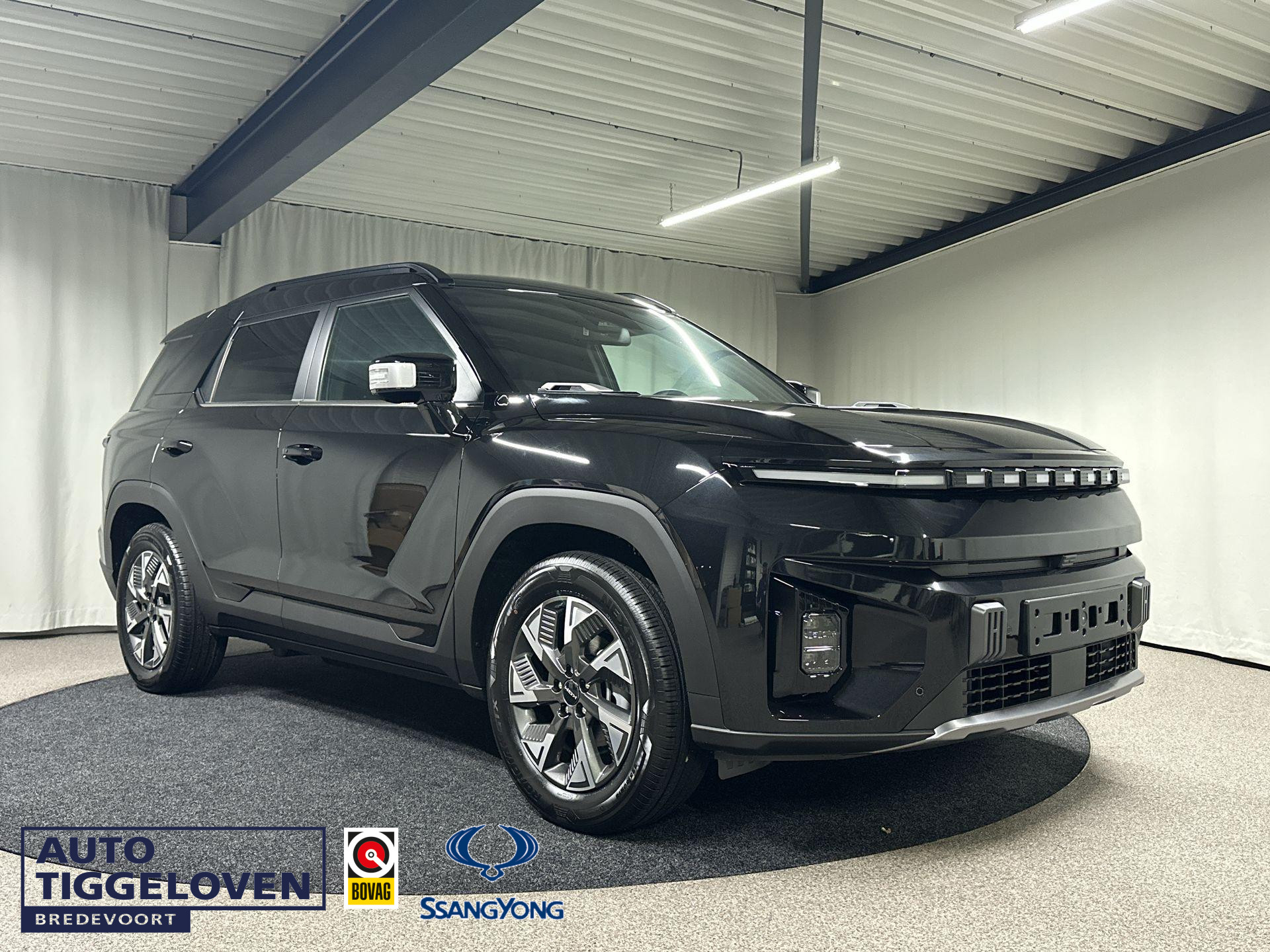 49220537